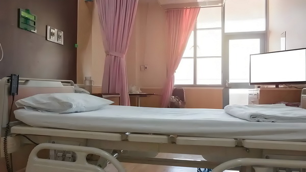 深圳落户申报_董璇失去的口碑，竟然被自己9岁的女儿挽回了 我们伟大的中明造了才创华文